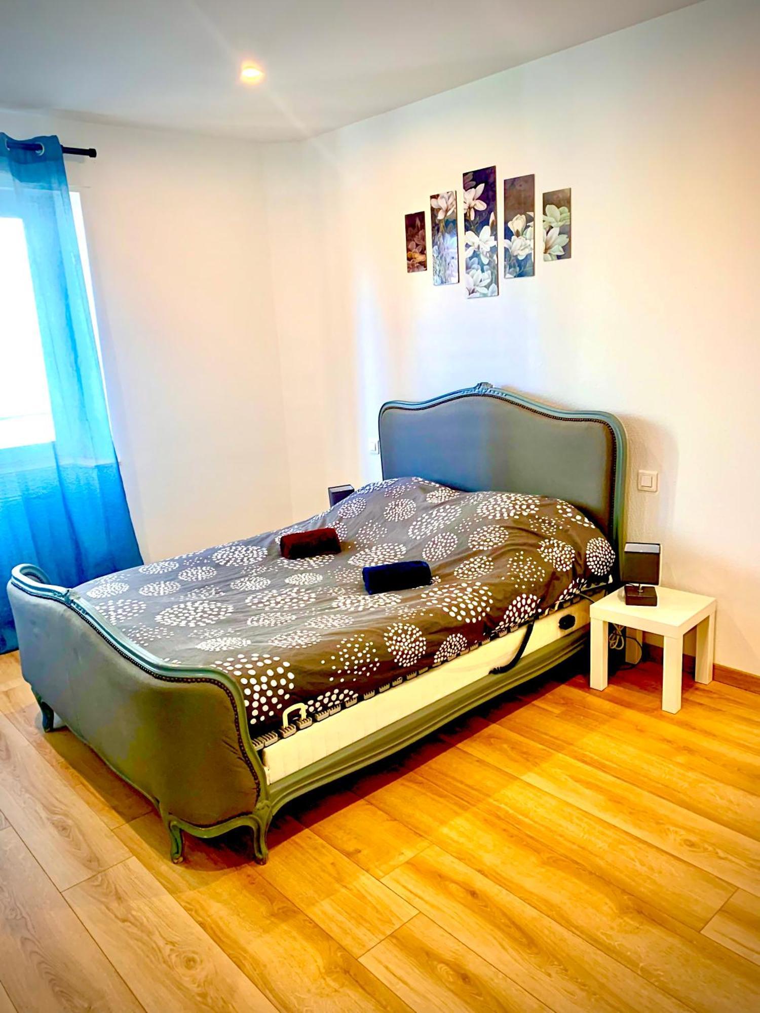L Indemodable Renove Spacieux Et Lumineux Avec 2 Chambres Sarrebourg Luaran gambar